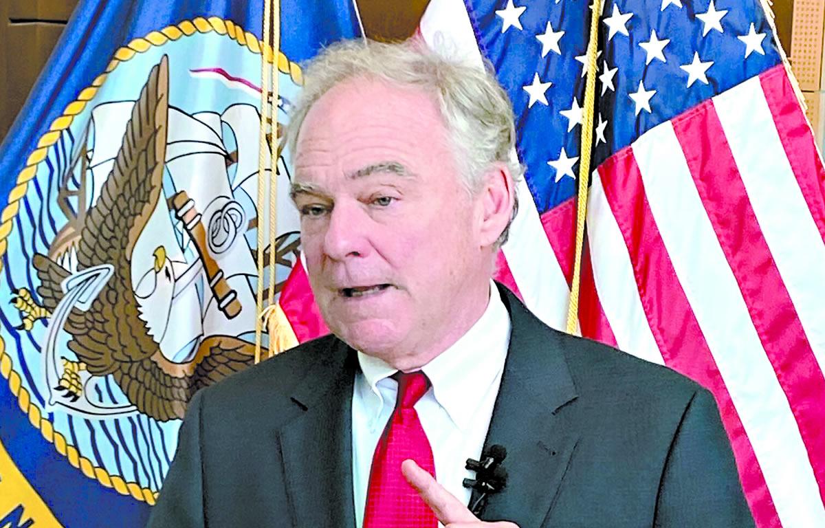 Senadores de Estados Unidos llegan a Honduras en medio de crisis política