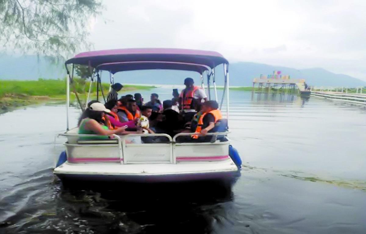 Familia de ahogados en el Lago de Yojoa denuncian negligencia de lanchero