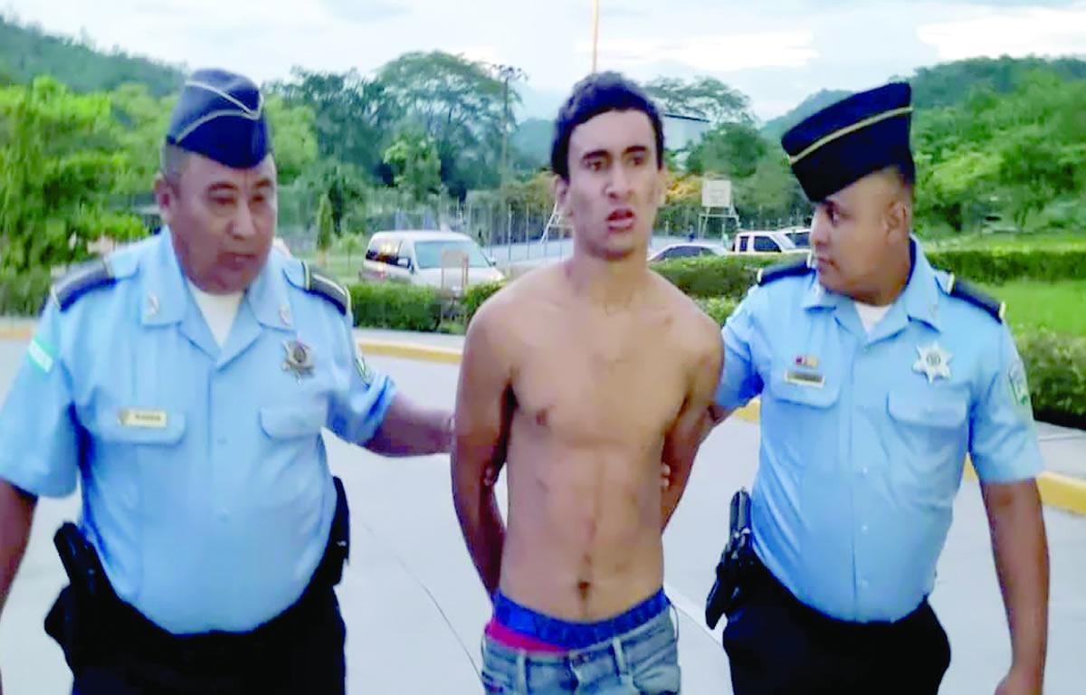 Preso por matar de un hachazo a su abuela en Santa Bárbara