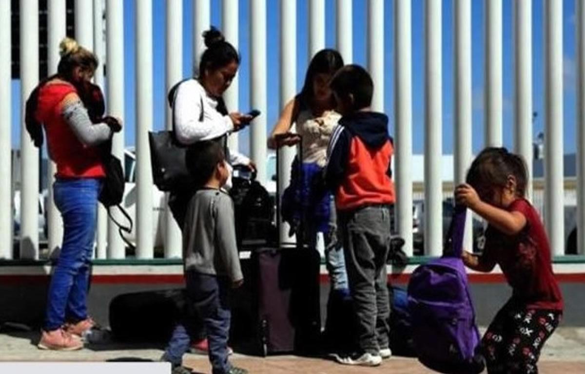 Este es el proceso para sacar del país a un menor de 21 años de edad