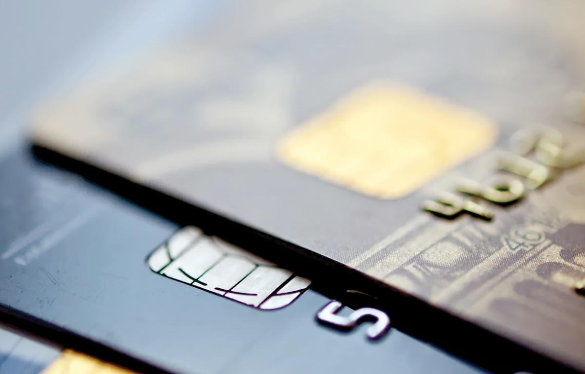 Hackers usan IA para atacar usuarios de banca en línea