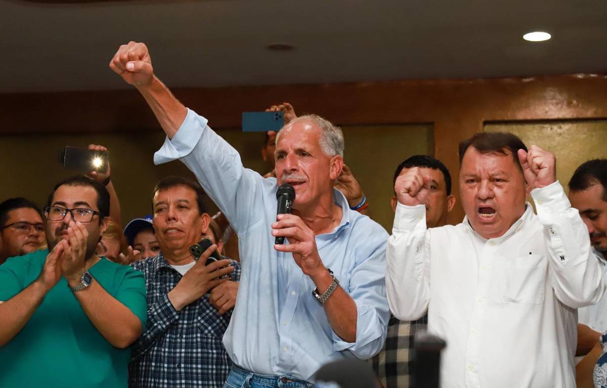 Asfura revela por qué abrazó a Xiomara Castro tras triunfo en 2021: Llegué con el corazón roto