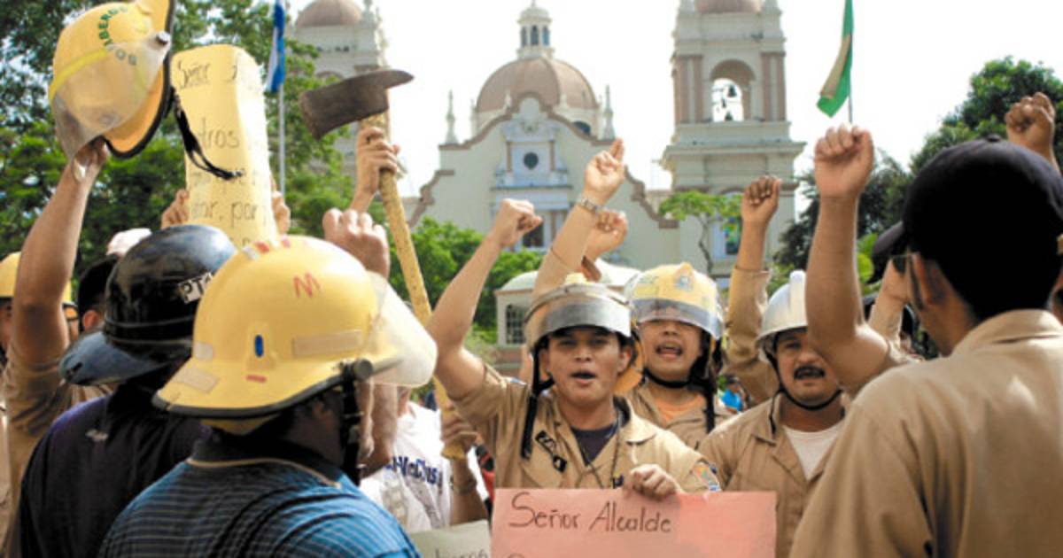 Empleados de alcaldía de San Pedro Sula en penurias