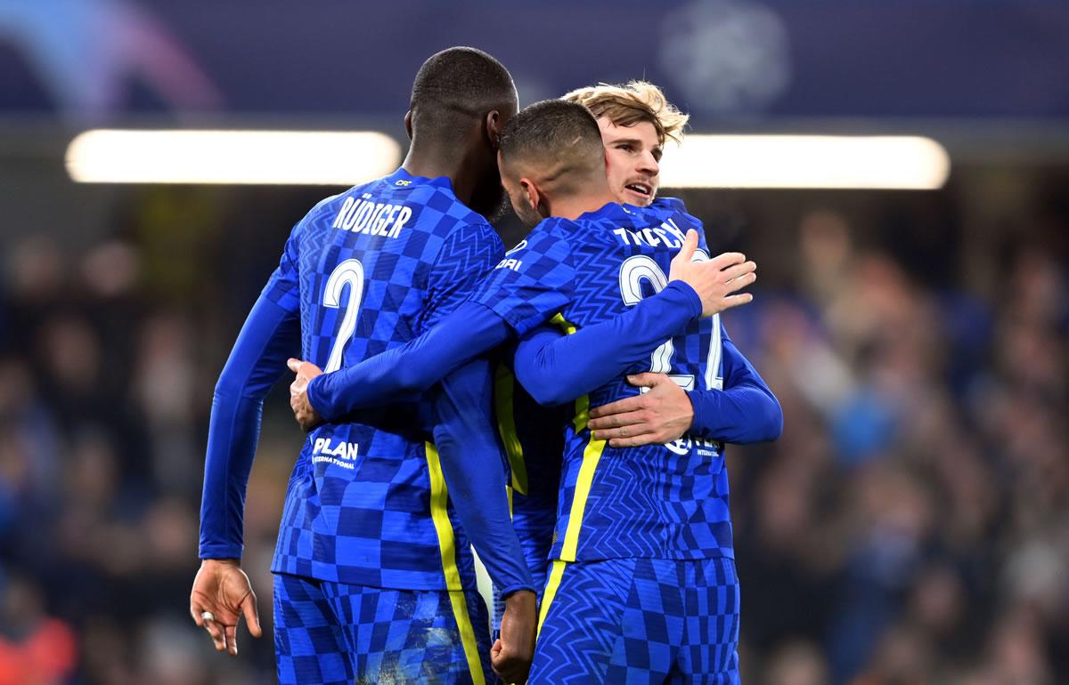 Timo Werner festejando el 4-0 con sus compañeros.