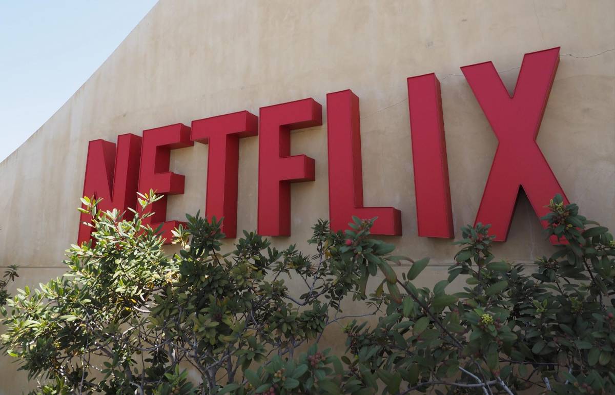 Netflix pierde 200,000 suscriptores y sus beneficios se estancan
