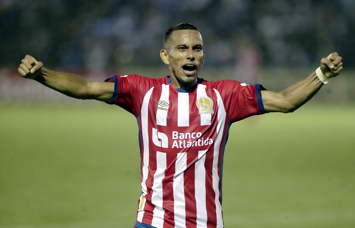 Edwin Rodríguez, eufórico tras su gol en Nicaragua.