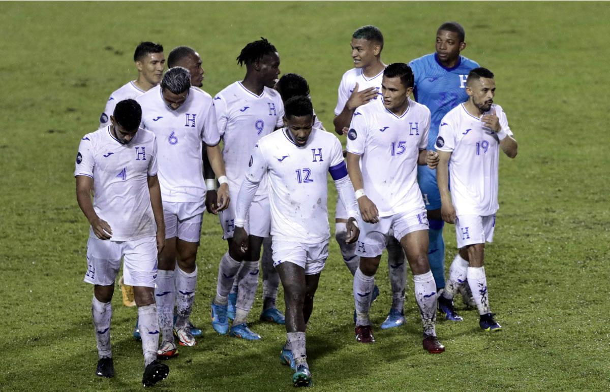 Decepción. Luego de la humillante eliminatoria al Mundial de Qatar 2022, la Selección de Honduras no muestra mejoría.
