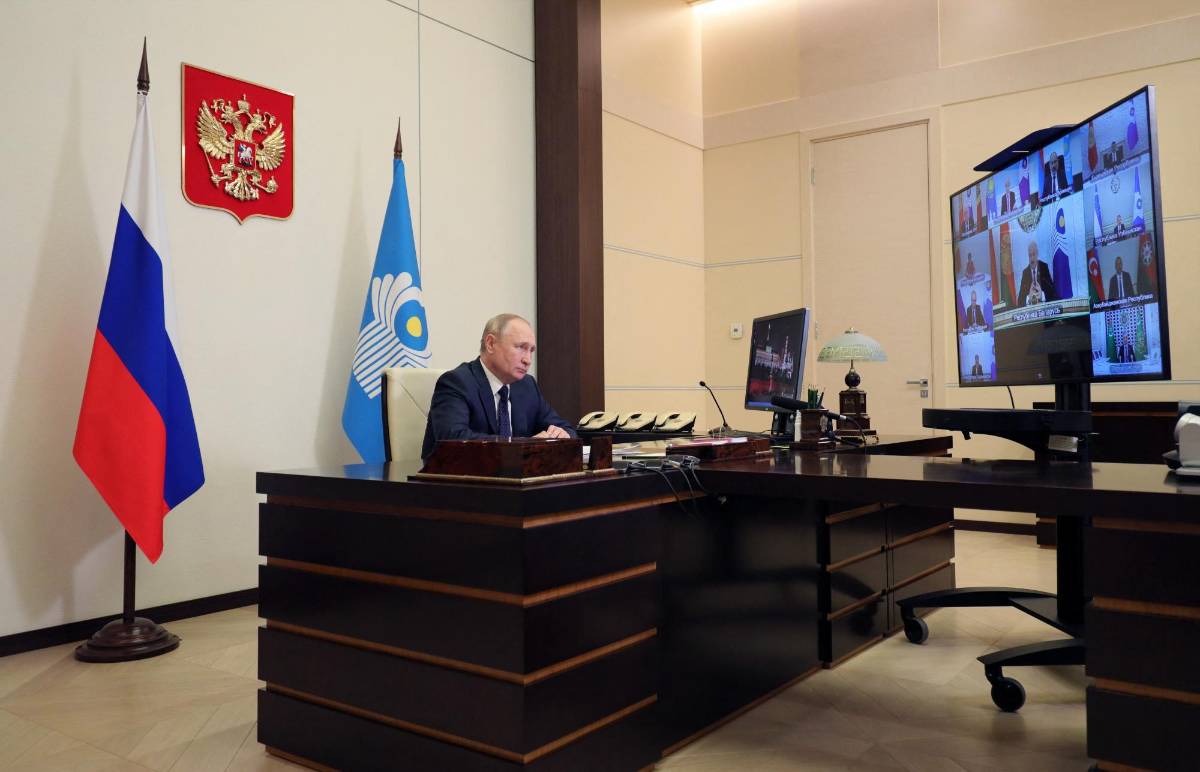 Rusia corta vínculos con la OTAN por espionaje