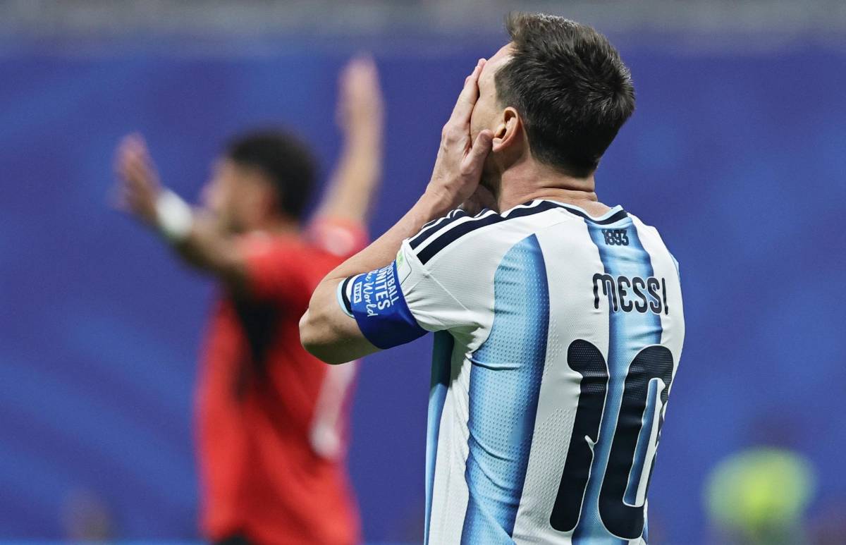 Locura de Argentina, Messi no se contuvo y lloró, pelea y polémica por ayuda