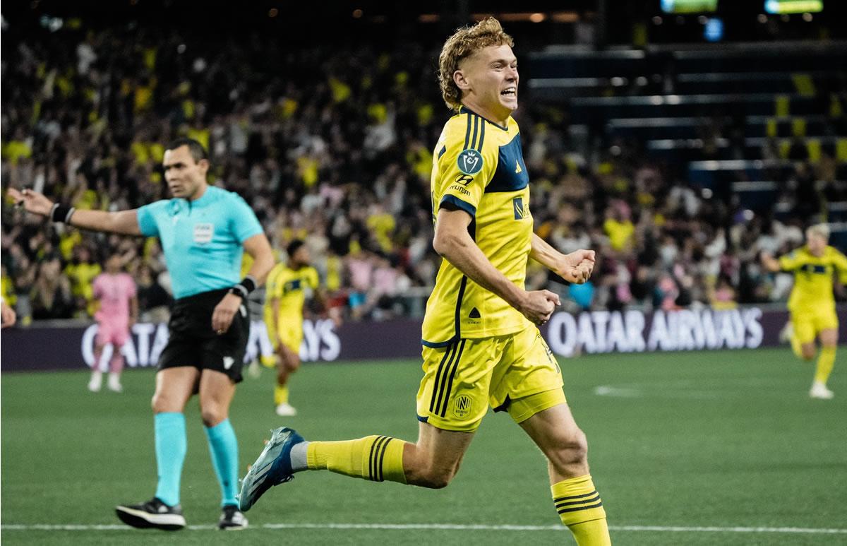 El canadiense Jacob Shaffelburg anotó dos goles que puso en ventaja al Nashville.