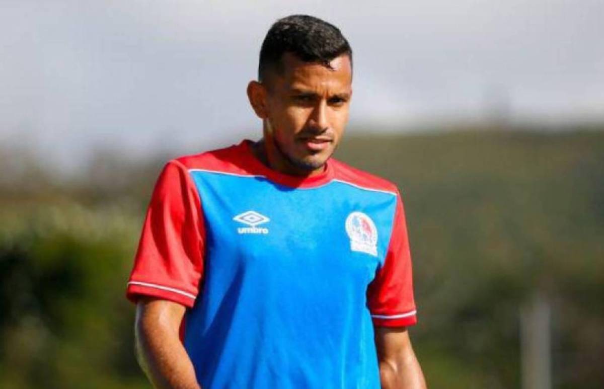 Doctor del Olimpia revela situación real de Edwin Rodríguez, ¿cuándo vuelve?