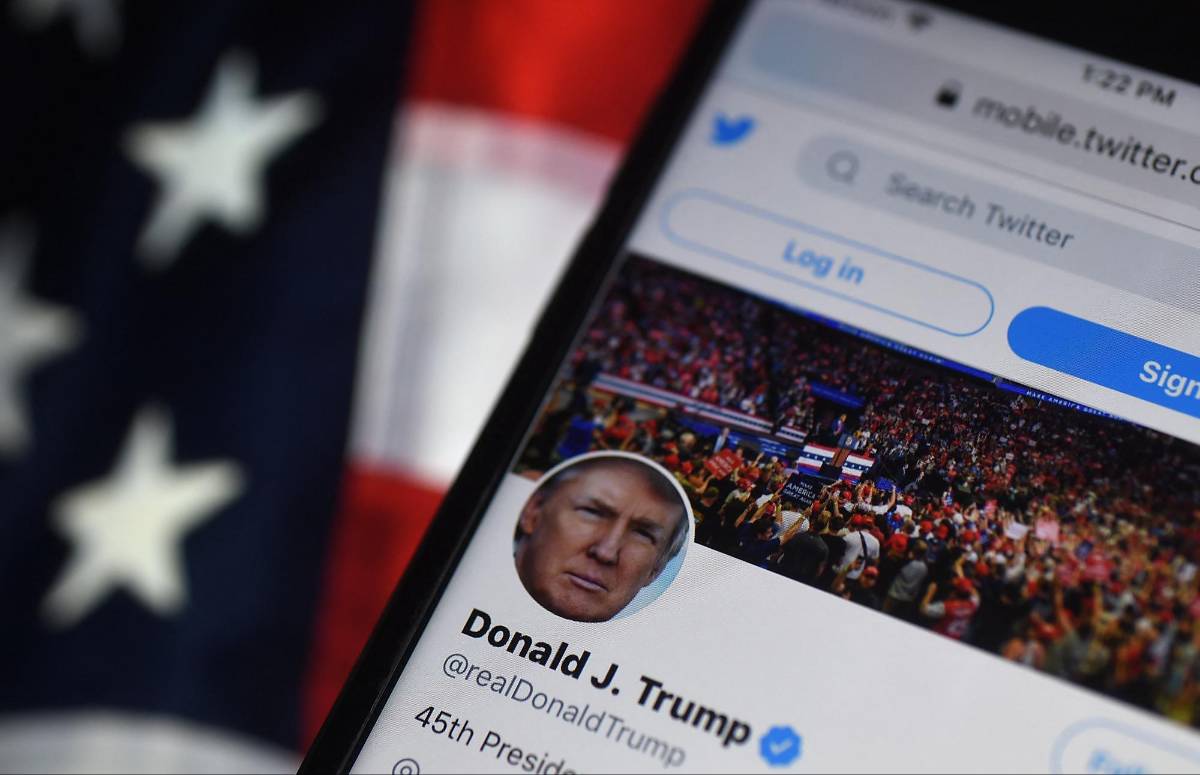 Donald Trump regresa a Twitter tras encuesta a favor de Elon Musk