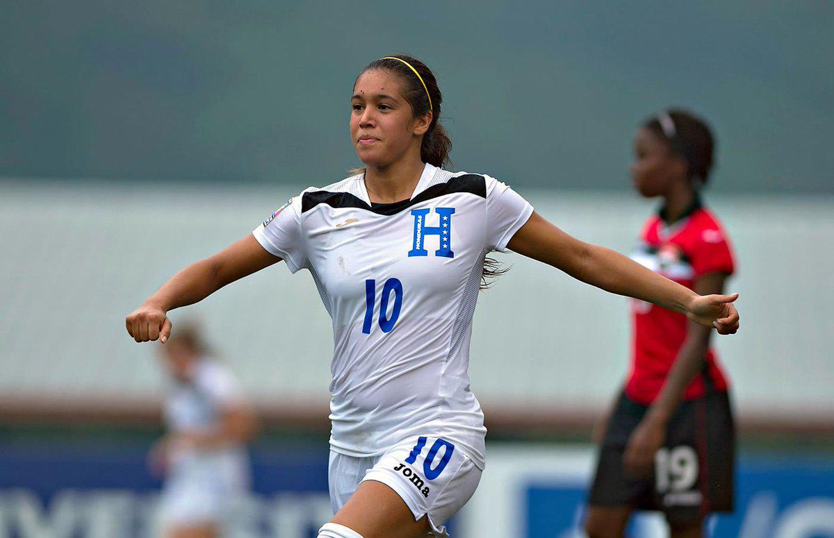 Elexa Bahr vistió la camisa de la Selección de Honduras, pero ahora juega con Colombia.