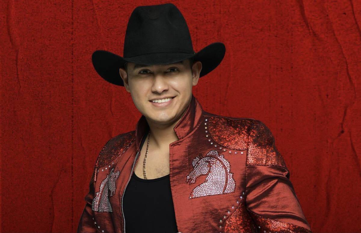 Además de su próxima colaboración con el artista mexicano Ramiro Delgado Jr., Pilo Tejeda organizará una “gira del agradecimiento”, con la cual pretende visitar varios lugares de Honduras y compartir con su público que le sigue desde hace varias décadas.