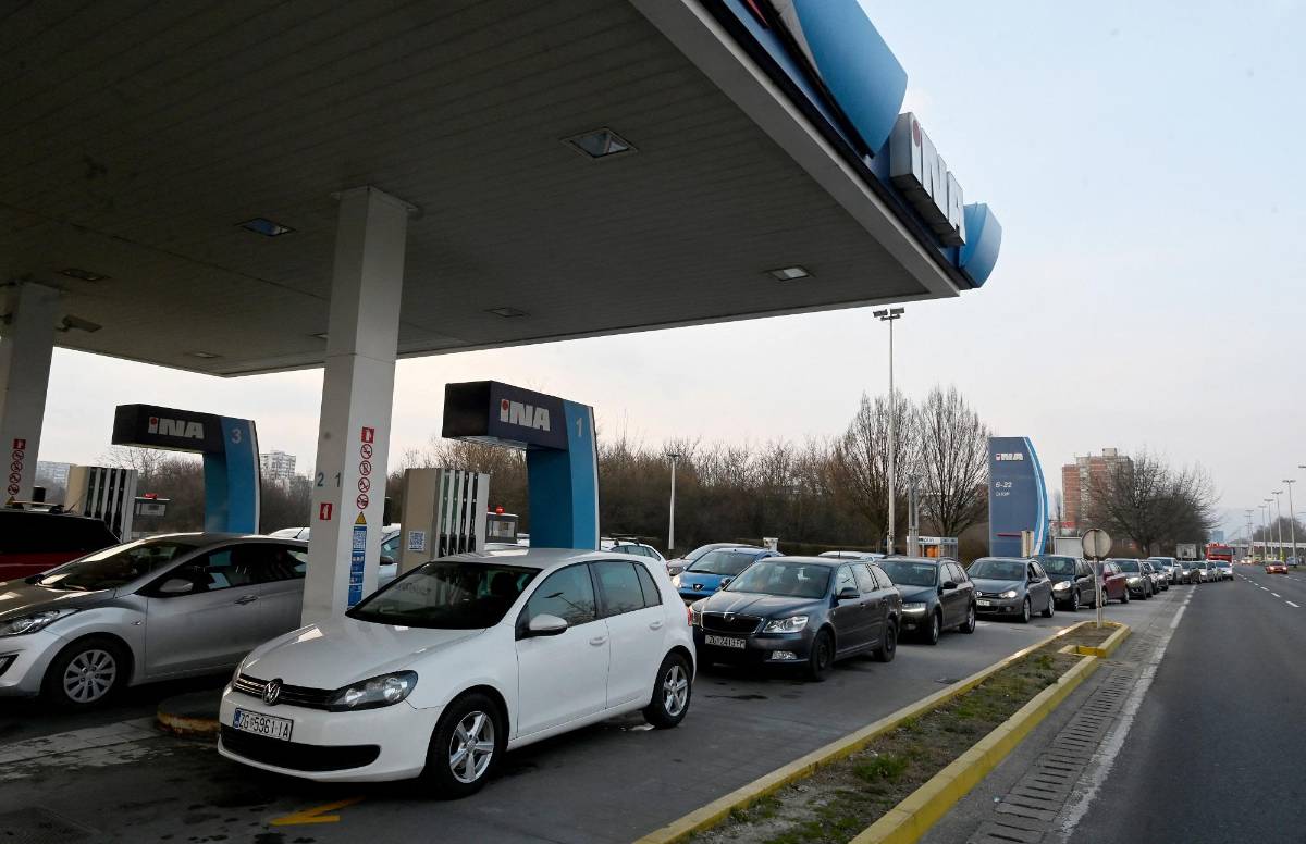 Rusia advierte a EEUU de consecuencias catastróficas si prohíbe importaciones de su petróleo