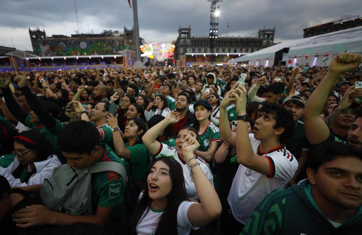 Jovencita salió a celebrar el triunfo de México y murió aplastada en una estampida