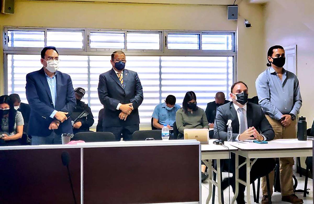 Axel López, buscado por hospitales móviles: “vivo frente a la Policía”