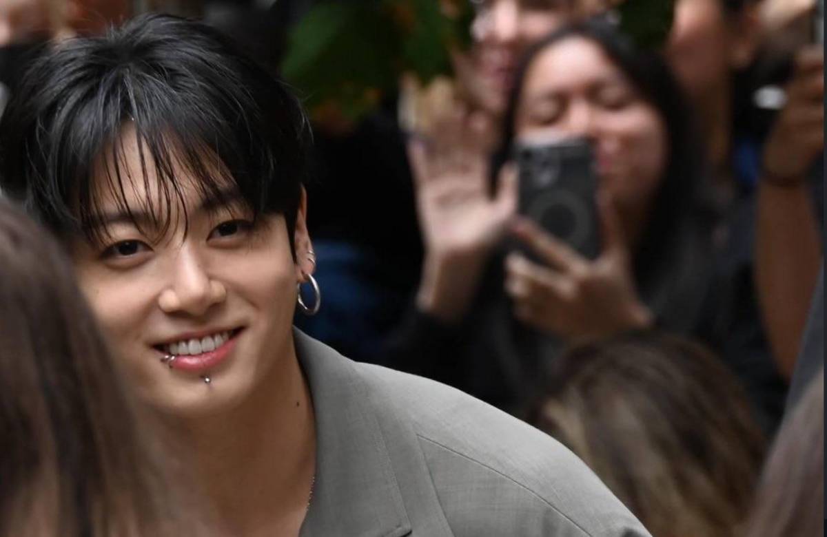 Jungkook deslumbra en el desfile de Calvin Klein en Nueva York