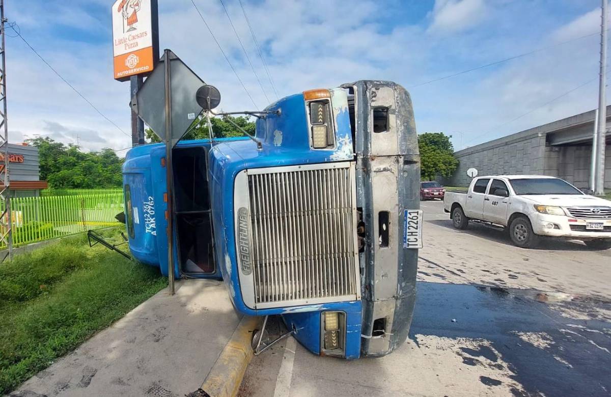 ¿Quién era la mujer que murió aplastada por contenedor en el bulevar del este?