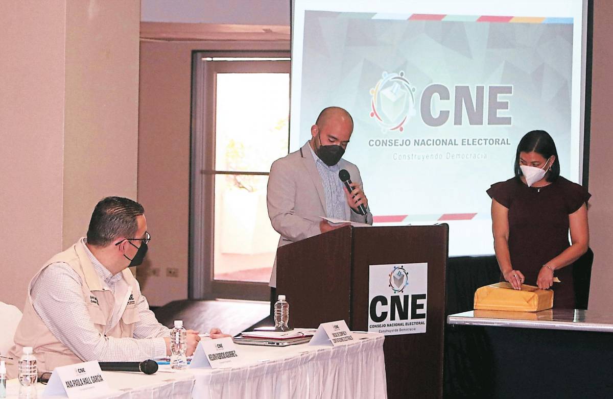 El CNE aún no firma contrato con la empresa para el Trep