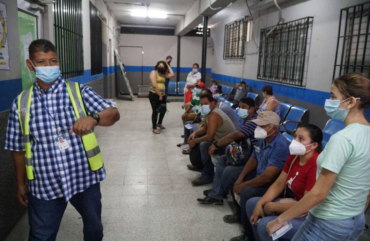 En 37 por ciento bajan casos de dengue en SPS, pero Salud sigue en alerta
