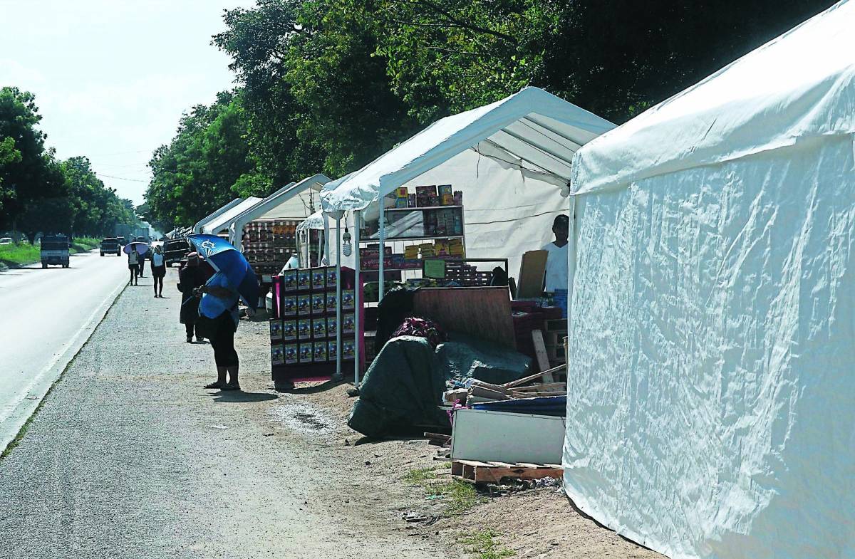 San Manuel y La Lima: más de 55 puestos de venta de pólvora