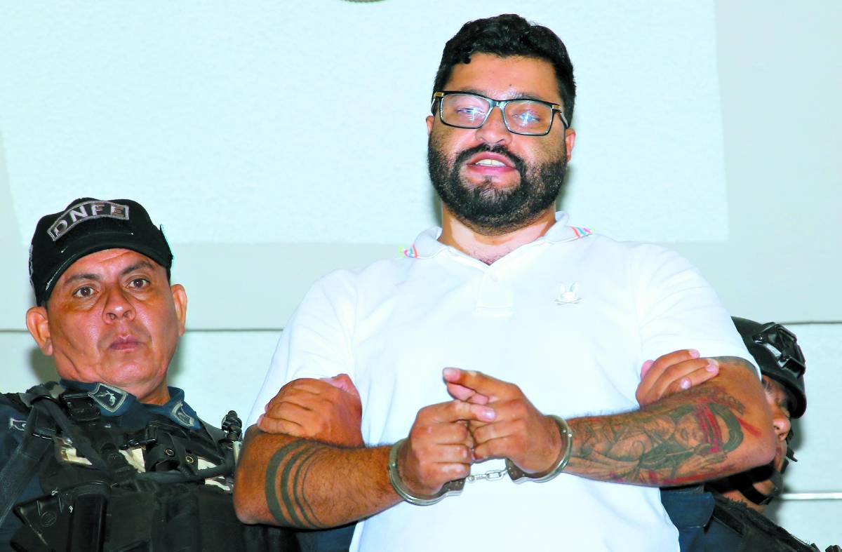 Exjuez Marco Vallecillo acepta su culpabilidad por extorsión