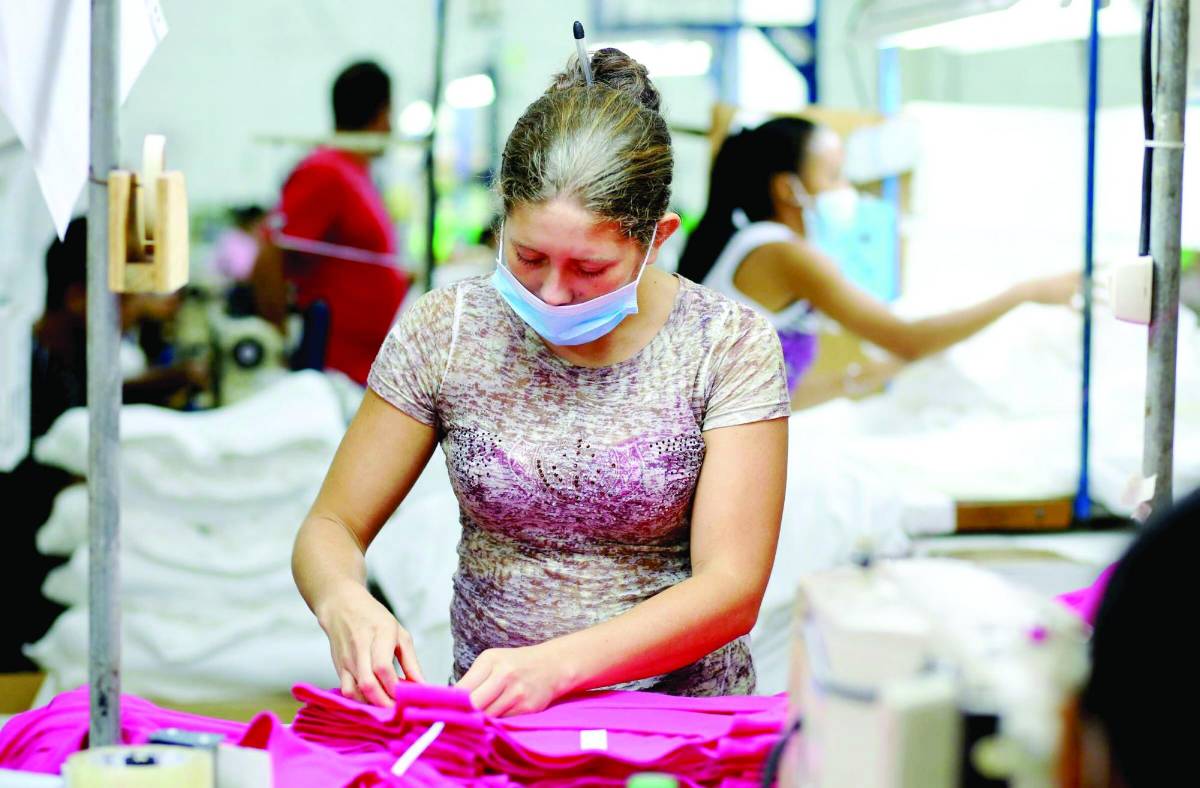 Exportación de industria de la maquila creció 21%