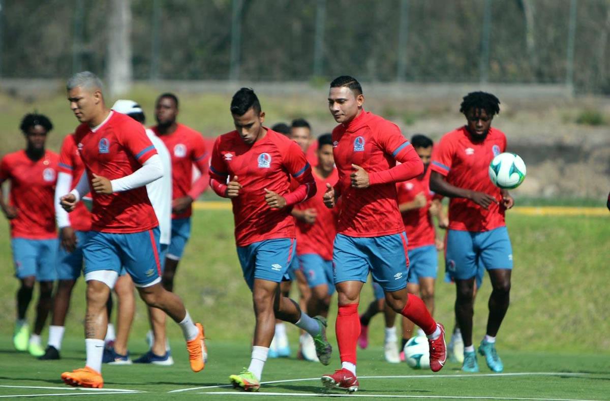 ‘Mango’ Sánchez en el entrenamiento de este viernes del Olimpia.