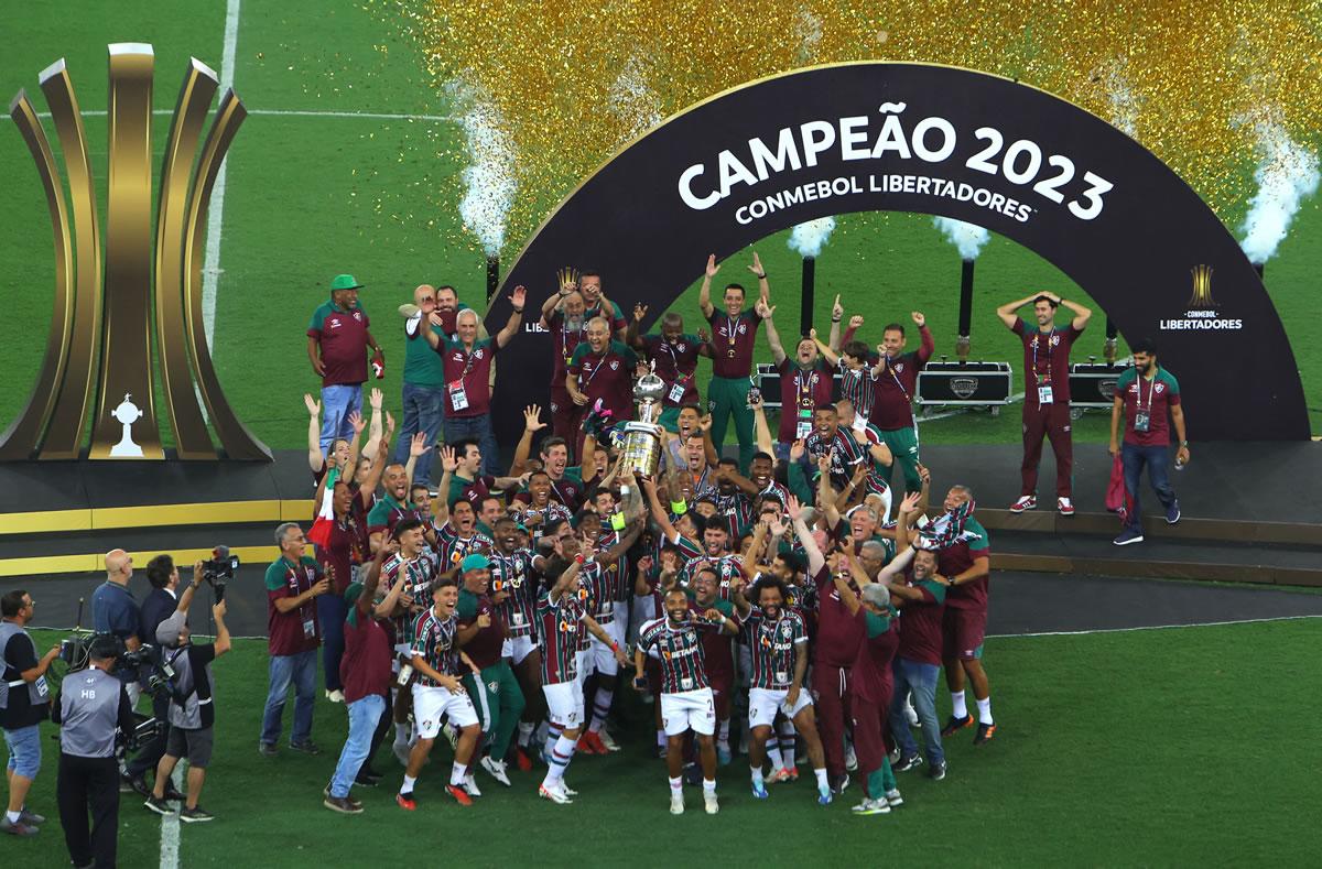Los jugadores del Fluminense celebrando su primera Copa Libertadores.