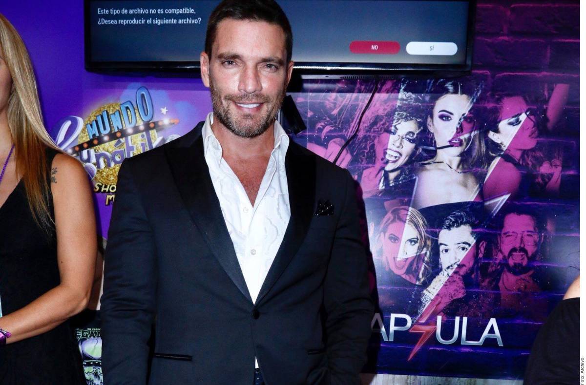 Julián Gil se compromete con Valeria Marín en Qatar