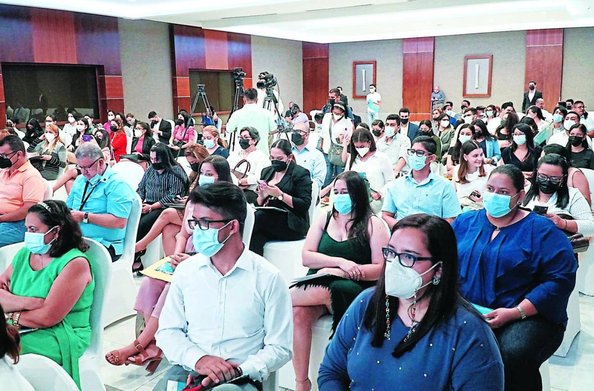 El evento tuvo lugar en el salón Emperadores del Copantl y fue un encuentro abierto para todos los ciudadanos.