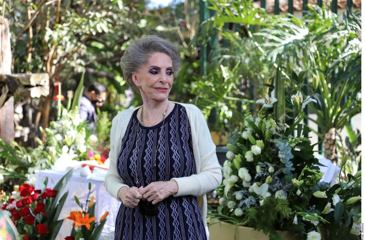 Cuquita, viuda de Vicente Fernández, habla sobre la bioserie del cantante: “Están abusando de su nombre”