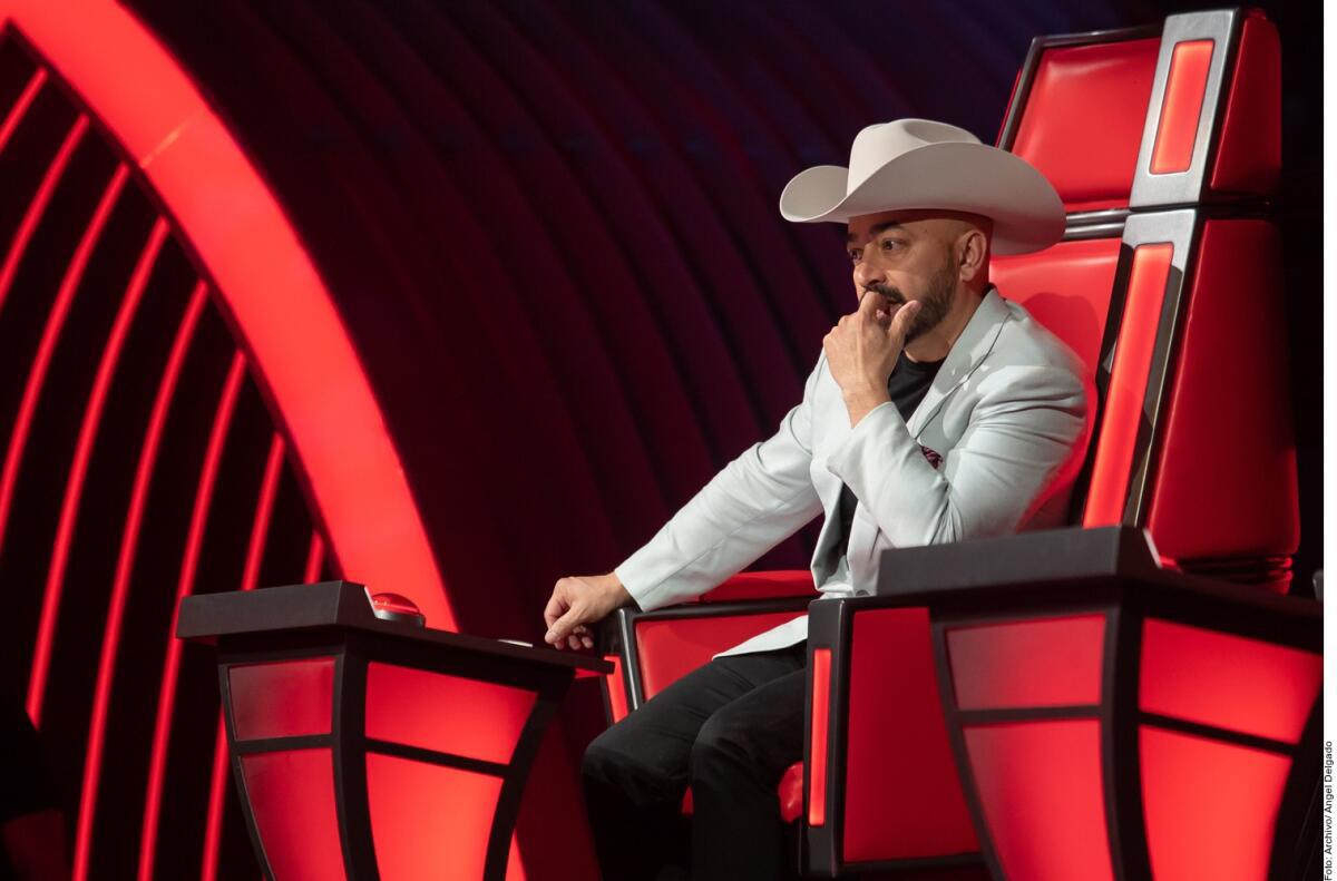 Lupillo Rivera revela que terminó con Belinda cuando la vio de la mano con otro hombre