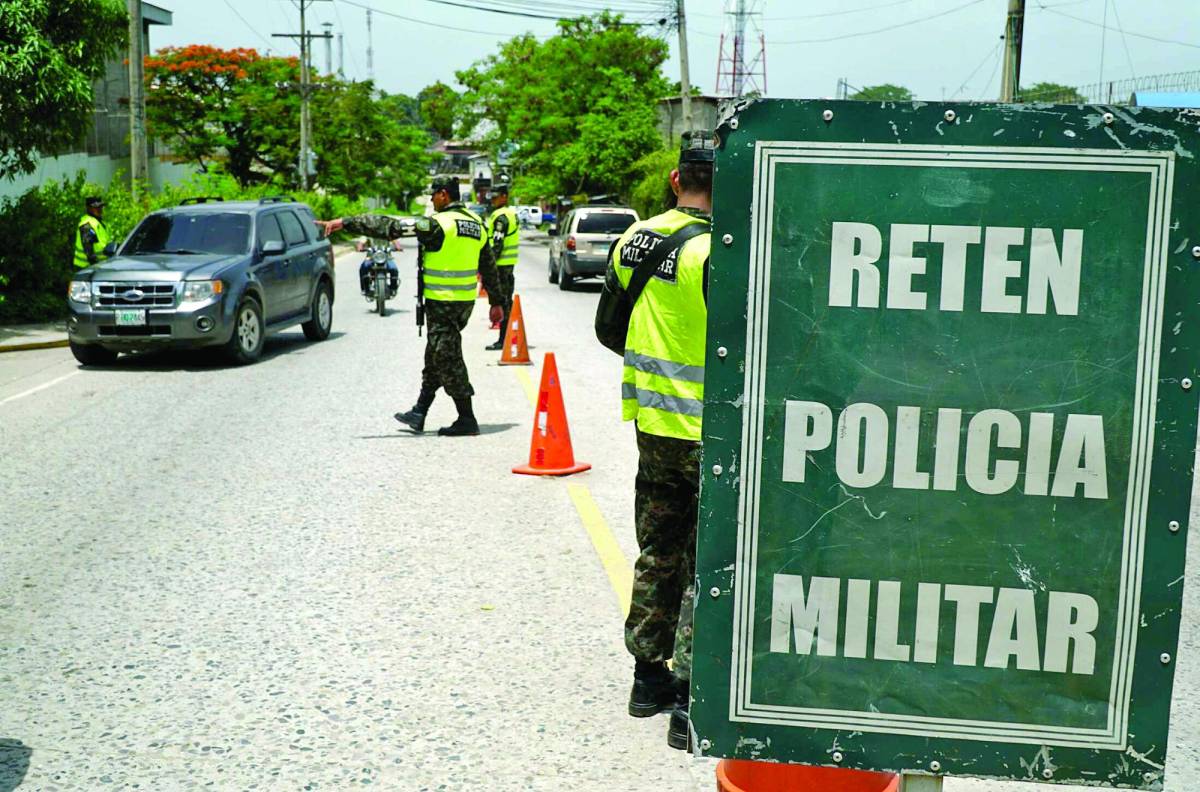 Más de 300 policías militares se reincorporan a operativos