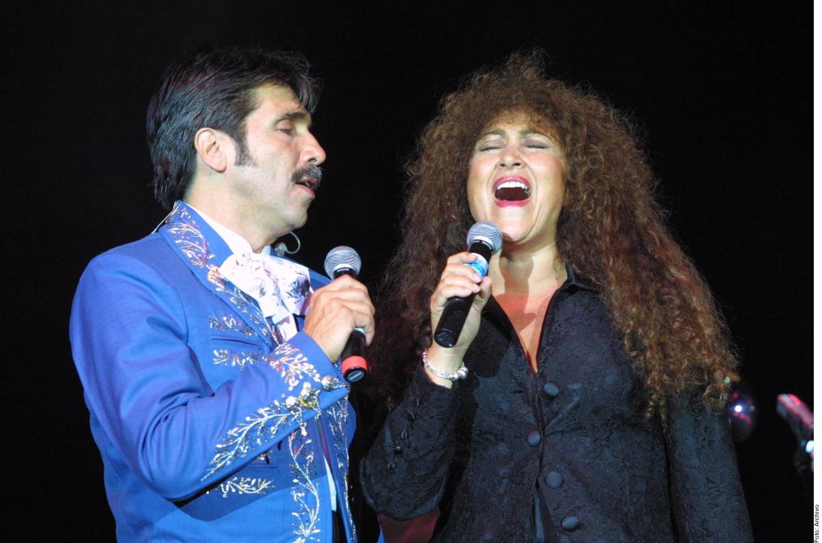 La cantante y pareja de Diego Verdaguer, Amanda Miguel, reaccionó y respondió con un “siempre te amaré” a una de las últimas publicaciones del músico en Twitter.