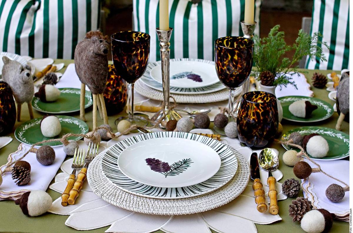 “A mesa puesta”: ideas creativas para una cena navideña perfecta