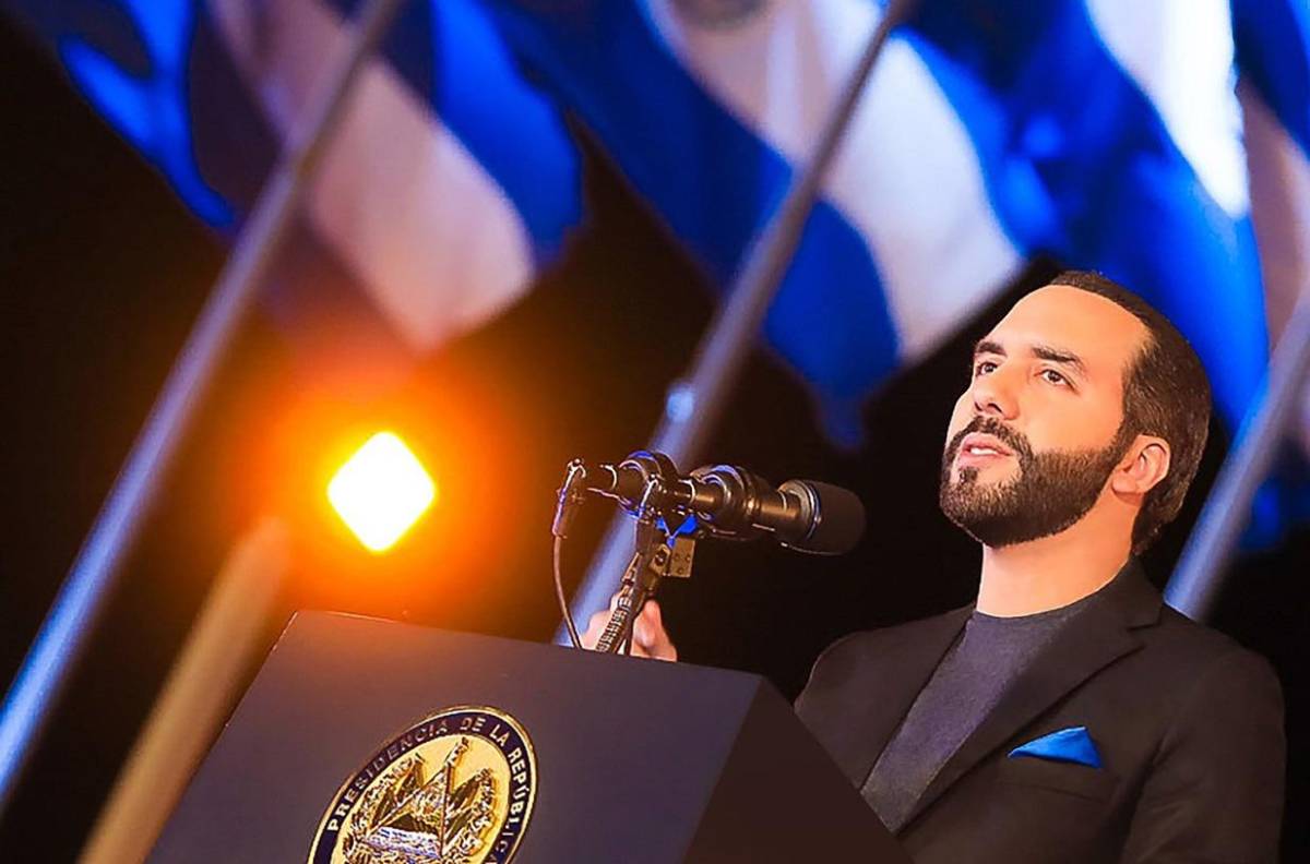 Bukele mantiene luna de miel con los salvadoreños al cumplir 3 años de mandato