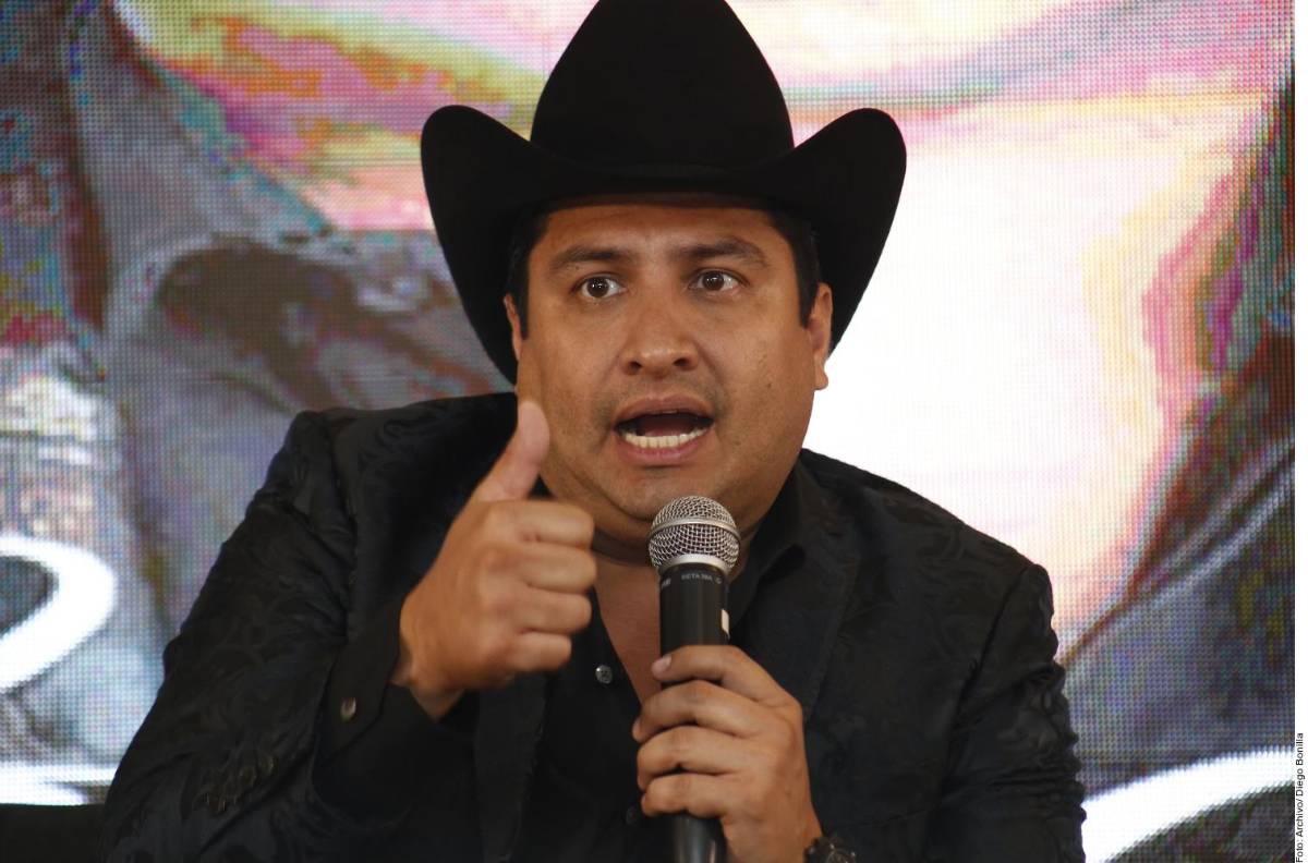 Julión Álvarez defiende a Galilea Montijo y a Ninel Conde