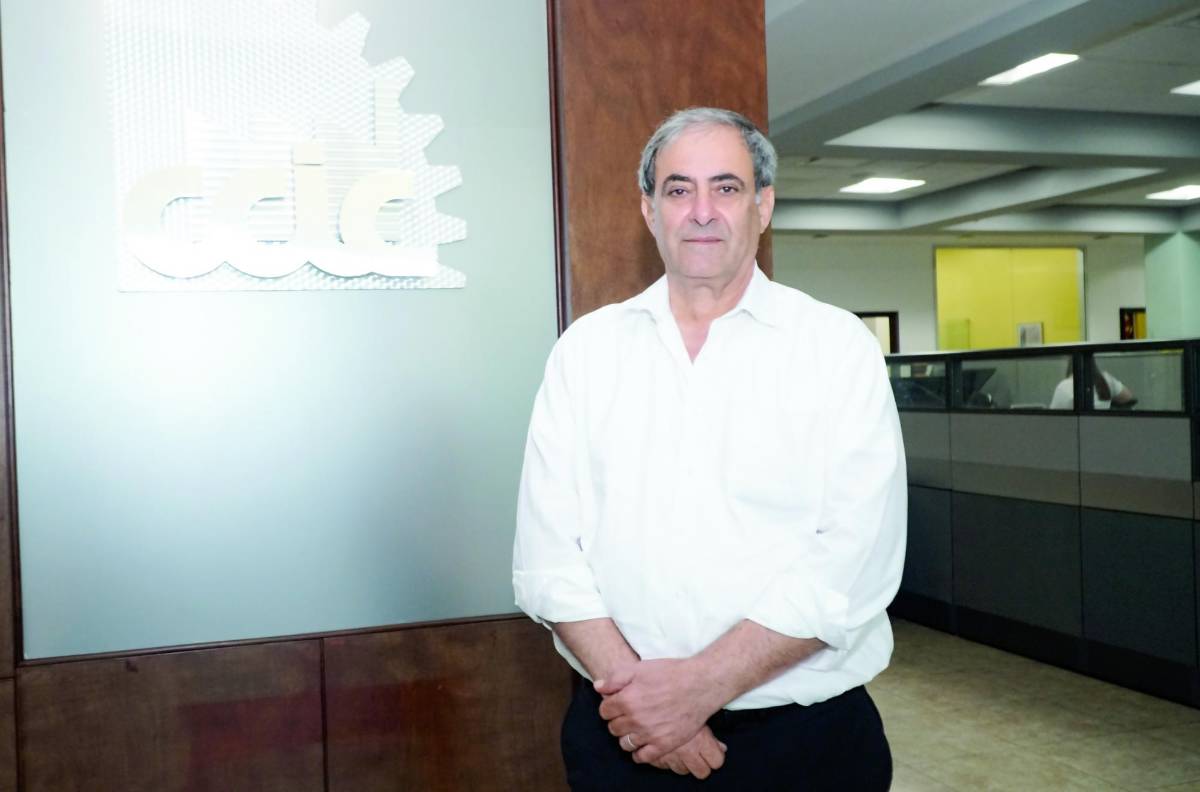 “Estamos para ayudar a solucionar los problemas del país”: Karim Qubain