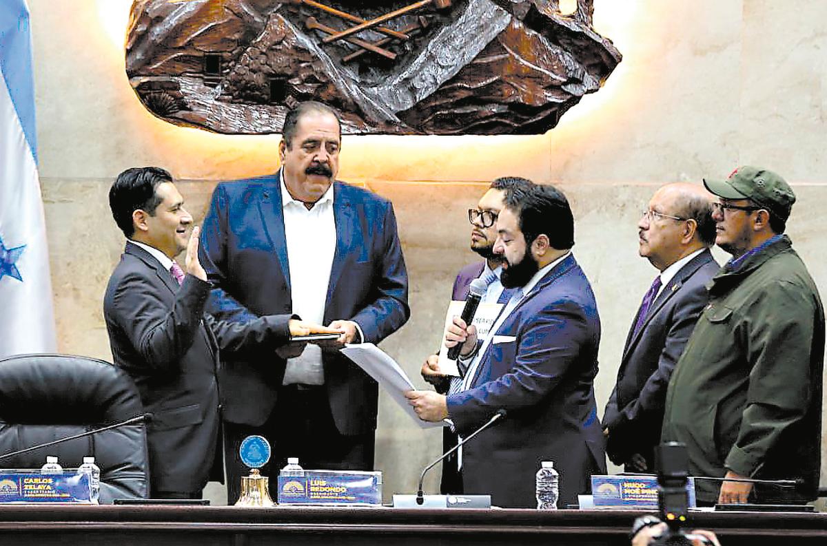 “Fiscales deberán perseguir la acción penal pública”