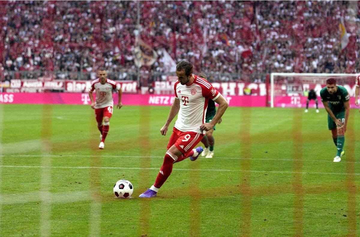 De penal marcó Harry Kane su primer gol del partido.