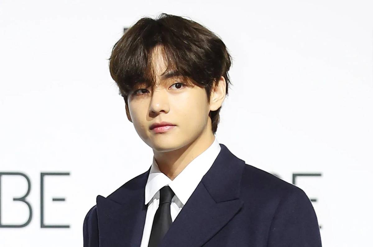 Kim Taehyung de BTS revela que solo escucha el 30% en un oído