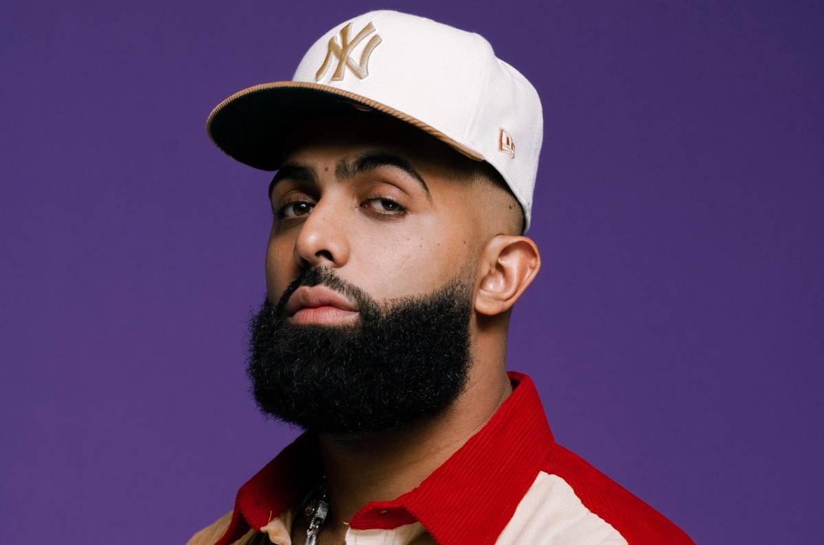 Eladio Carrión lanza álbum que lleva el nombre de su madre “Sol María”