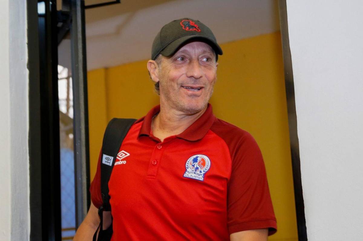 Pedro Troglio le deja comentario al Motagua tras paliza del Olimpia