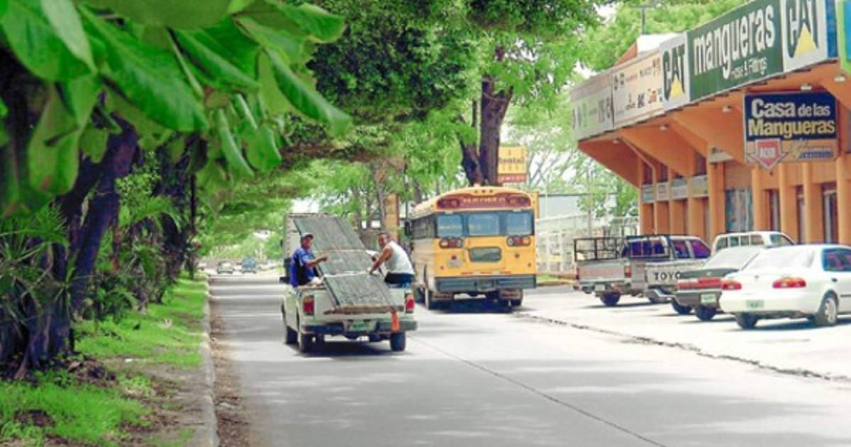 Imparable el robo de cables y lámparas