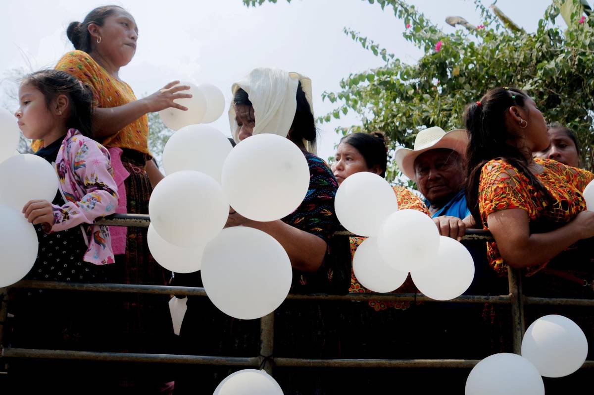 Así fue el último adiós a “Farruko Pop”, influencer indígena asesinado