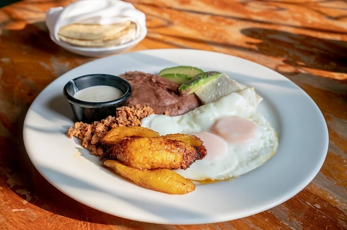 Comience el día con desayunos hondureños