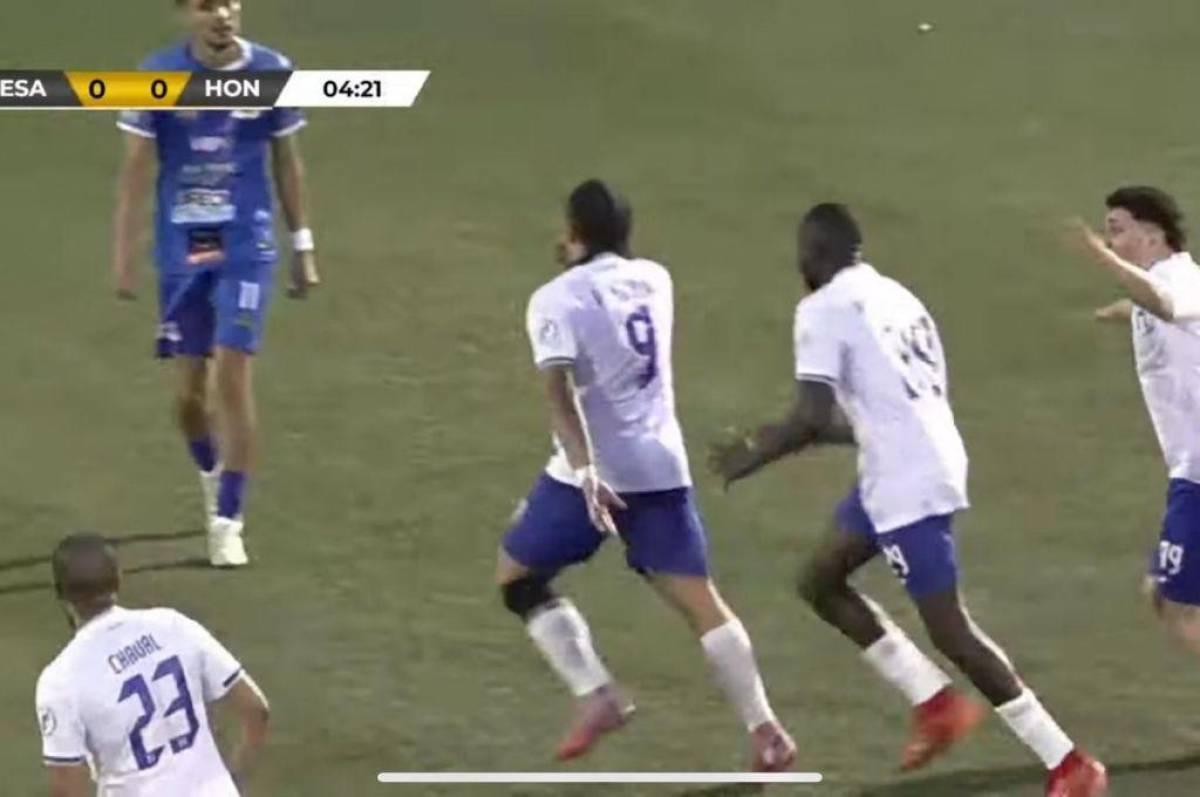 TikTokers El Salvador-Honduras: Supremo no cumplió promesa a Milagro Flores, bronca y Rambo