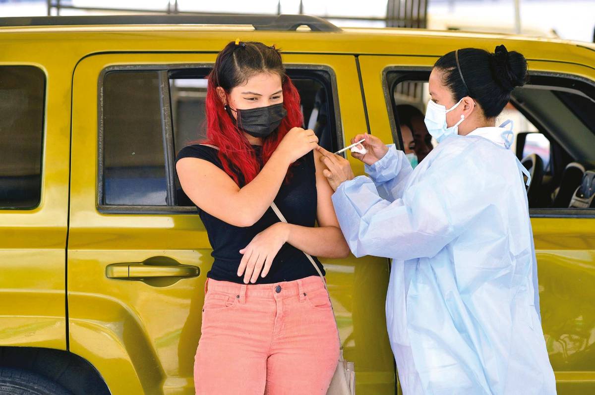 Ya tienen su dosis adicional más de 95,000 ciudadanos